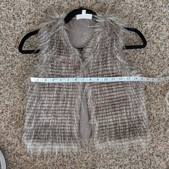 (Freshman Forever) Brown Gray Faux Fur Vest 7/8 - Picture 3 of 11